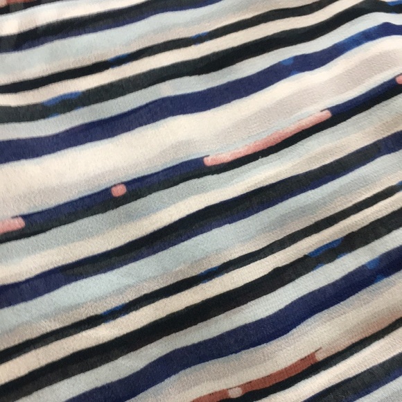 12 Thompson, Pull-on Beautiful striped skirt. Size medium, with ruffle trim - Picture 10 of 10